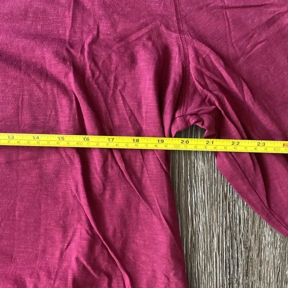 Men’s Banana Republic Long Sleeve Tee - Picture 6 of 6